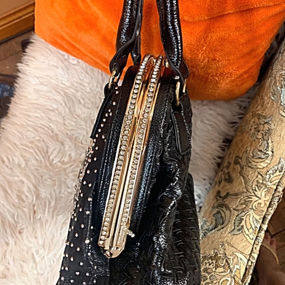 The Trend Setter Rhinestone Boutique Satchel! New! - Picture 8 of 9